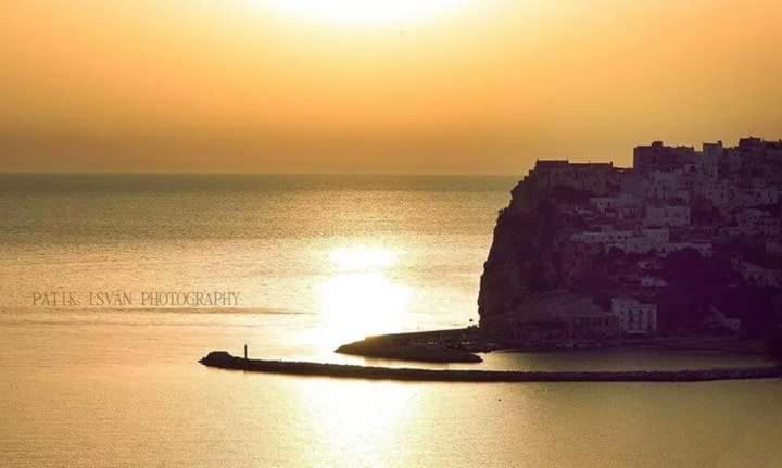 B&B Peschici Rooms Екстер'єр фото